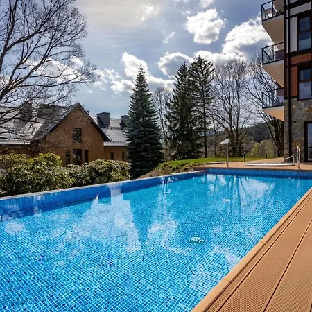 Przytulny Kat W Park W Budynku Z Basenem, Sauna, Jacuzzi * Sklářská Poruba