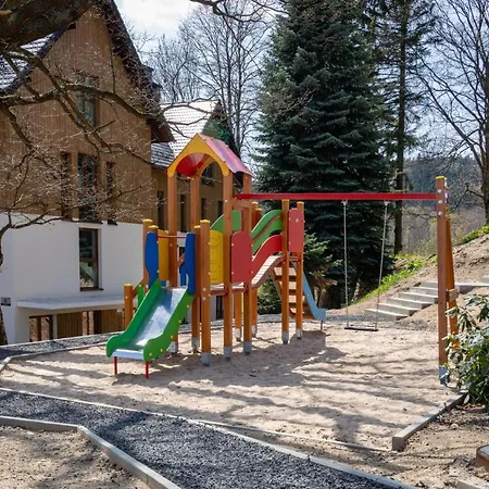 Przytulny Kat W Park W Budynku Z Basenem, Sauna, Jacuzzi * Sklářská Poruba
