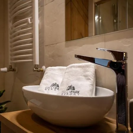 Apartman Przytulny Kat W Park W Budynku Z Basenem, Sauna, Jacuzzi *