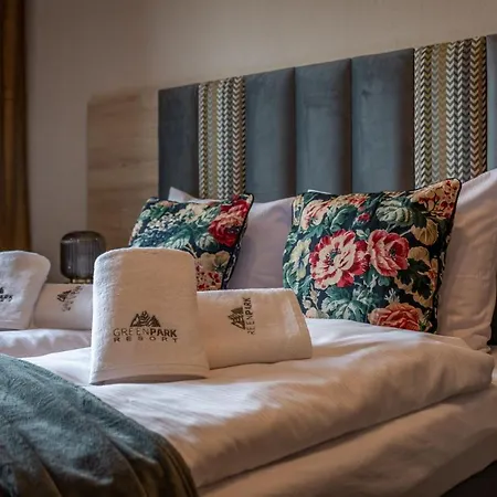 Przytulny Kat W Park W Budynku Z Basenem, Sauna, Jacuzzi Apartman